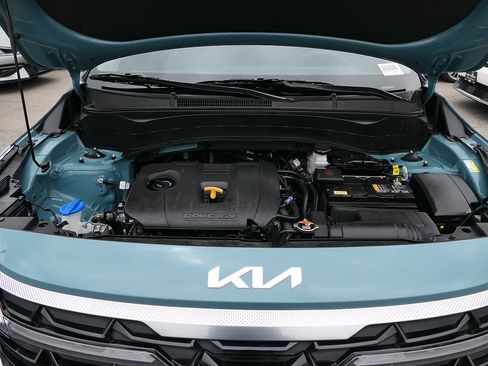 Used 2026 Kia Seltos EX FWD image 29