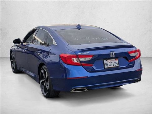 Used 2018 Honda Accord Sport image 7