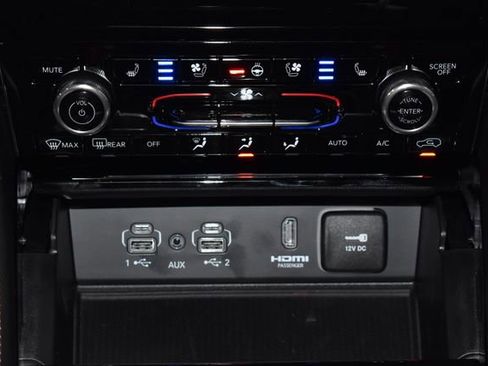 New 2025 Jeep Grand Cherokee Summit image 16