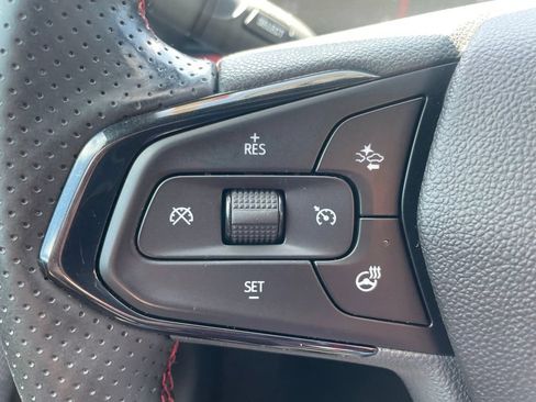Used 2025 Chevrolet Trax RS w/ Driver Confidence Package FWD image 13