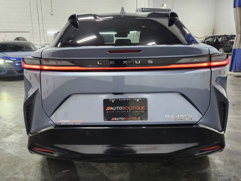Used 2023 Lexus RZ 450e Premium w/ Technology Package image 18