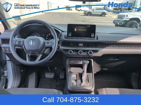 Used 2025 Honda CR-V EX image 18