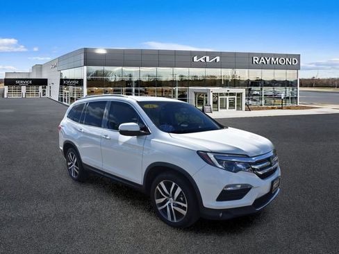 Used 2018 Honda Pilot Elite image 10
