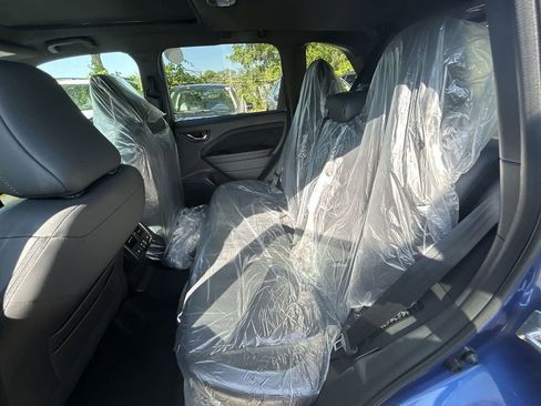 Certified 2025 Subaru Forester Touring w/ Touring Package image 13