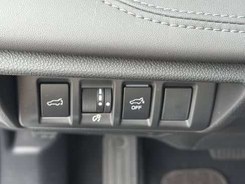 Certified 2025 Subaru Outback Limited AWD/4WD image 31