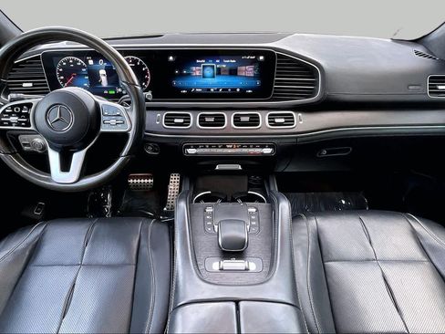Used 2021 Mercedes-Benz GLS 580 4MATIC image 15