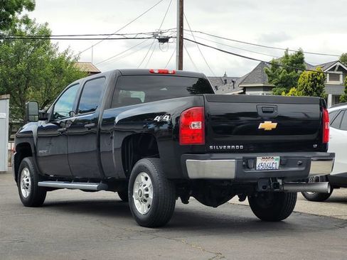 Used 2012 Chevrolet Silverado 2500 LT w/ Interior Plus Package AWD/4WD image 8