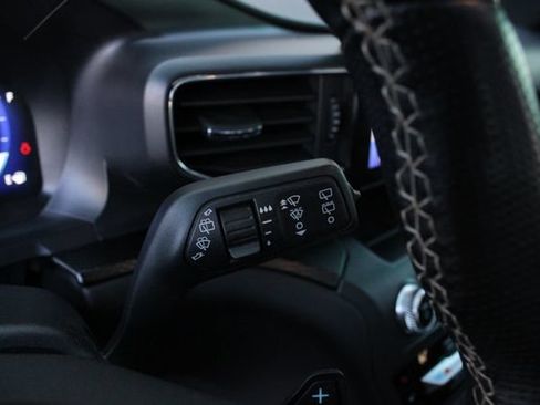 Used 2020 Ford Explorer ST w/ ST High-Performance Pack AWD/4WD image 16