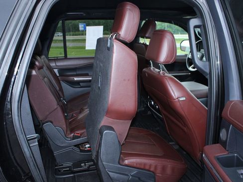 Used 2022 Ford Expedition Max Limited AWD/4WD image 20