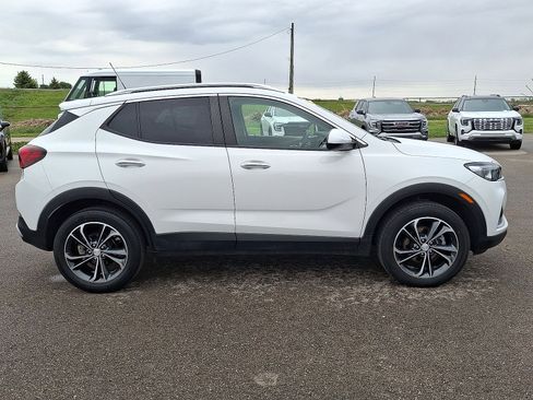 Used 2023 Buick Encore GX Select AWD/4WD image 26
