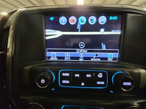 Used 2018 Chevrolet Silverado 1500 High Country image 19