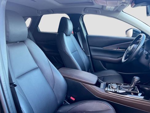 Used 2022 MAZDA CX-30 AWD 2.5 S w/ Premium Package image 30