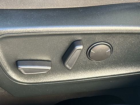 Used 2022 Ford Escape SE w/ Convenience Package image 36