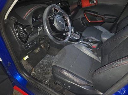 Used 2022 Kia Soul Turbo FWD image 10