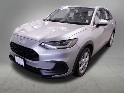 Certified 2023 Honda HR-V LX image 1