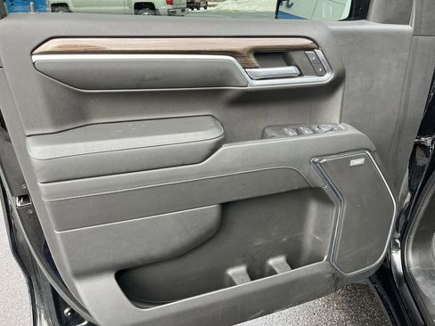 Certified 2022 Chevrolet Silverado 1500 RST image 21