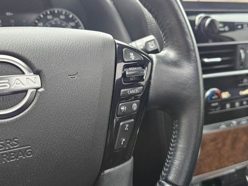 Used 2022 Nissan Armada SL w/ Captain's Chairs Package AWD/4WD image 33