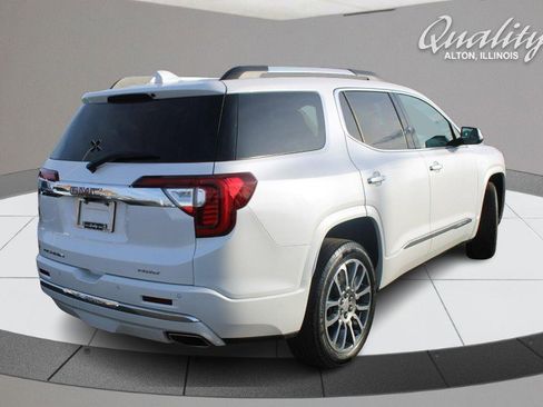 Certified 2022 GMC Acadia Denali w/ Denali Ultimate Package image 4