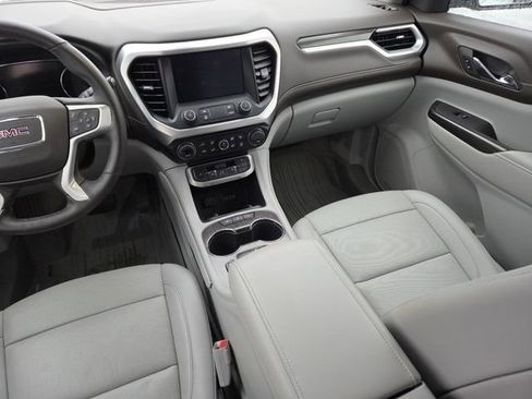 Certified 2023 GMC Acadia SLT w/ Technology Package image 36