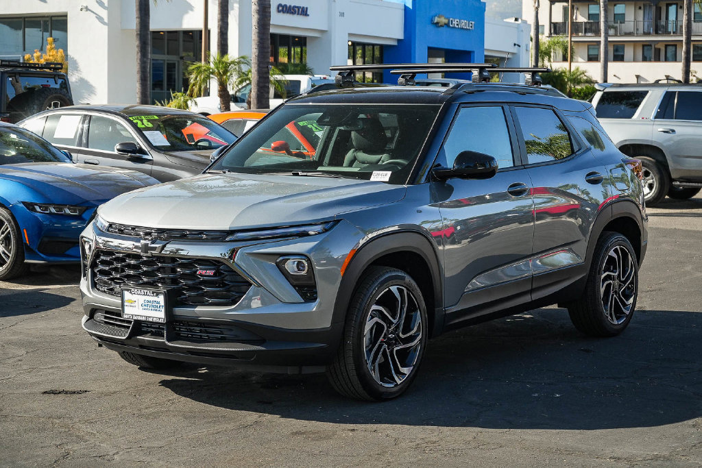 New 2026 Chevrolet TrailBlazer RS w/ Convenience Package AWD/4WD image 3