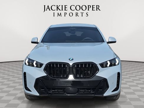 Used 2025 BMW X6 xDrive40i image 2