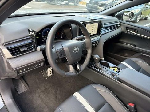 Certified 2026 Toyota Camry SE FWD image 11