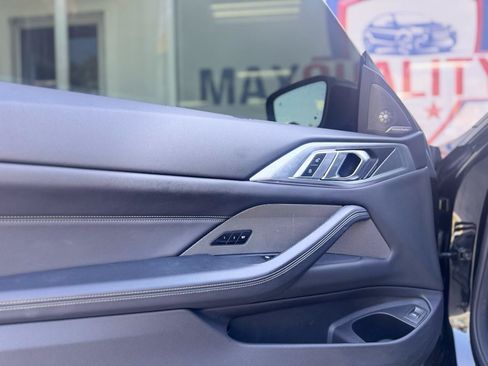 Used 2023 BMW M440i Coupe w/ Premium Package RWD image 38