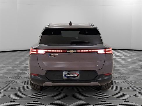 Used 2025 Chevrolet Equinox EV LT w/ Convenience Package image 4