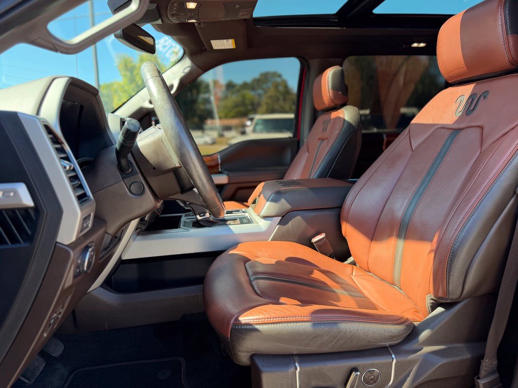 Used 2018 Ford F150 King Ranch w/ Equipment Group 601A Luxury AWD/4WD image 13