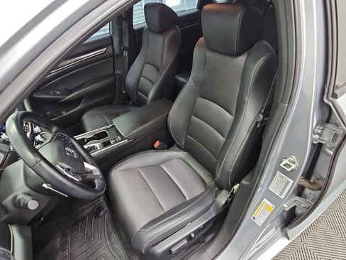 Used 2020 Honda Accord Sport image 28