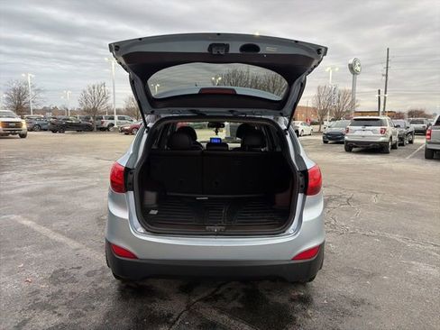 Used 2012 Hyundai Tucson GLS image 9