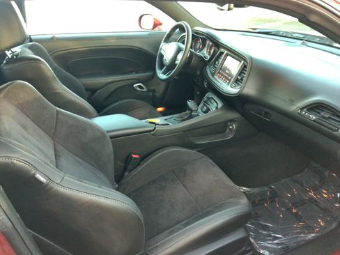 Used 2023 Dodge Challenger GT w/ Plus Package image 13