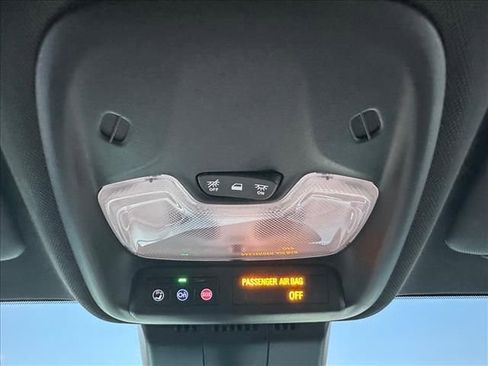 Certified 2023 Chevrolet Colorado Trail Boss w/ Technology Package image 31