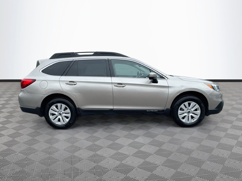 Used 2015 Subaru Outback 2.5i Premium w/ Protection Package #1 AWD/4WD image 32