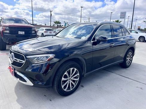 Used 2024 Mercedes-Benz GLC 300 image 5