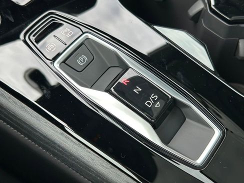 Used 2025 Audi A5 2.0T Prestige image 35