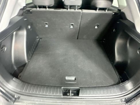 Used 2025 Hyundai Kona SEL FWD image 28