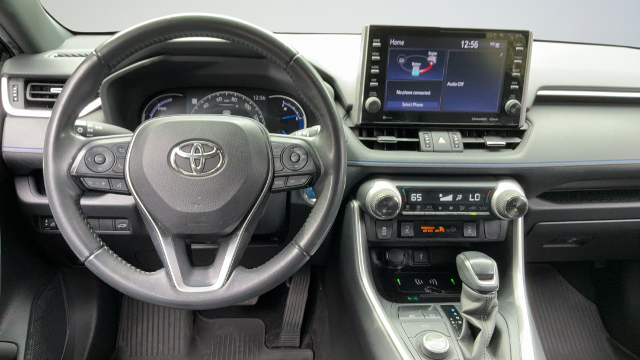 Used 2022 Toyota RAV4 XSE AWD/4WD image 13
