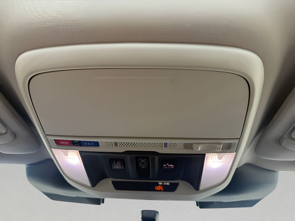 Used 2023 Subaru Forester Touring AWD/4WD image 31