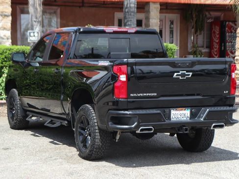 Used 2026 Chevrolet Silverado 1500 LT Trail Boss w/ LT Trail Boss Premium Package AWD/4WD image 6