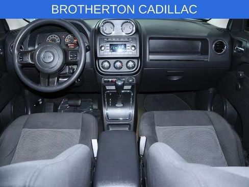 Used 2016 Jeep Patriot Sport AWD/4WD image 26