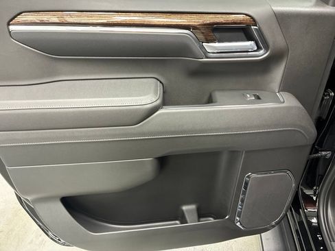 New 2026 GMC Sierra 1500 Elevation w/ Elevation Premium Package AWD/4WD image 25