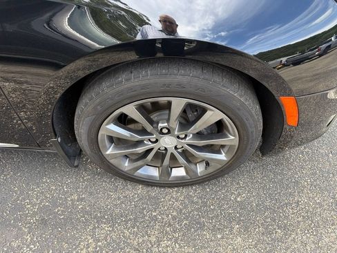 Used 2016 Cadillac XTS Luxury AWD/4WD image 5