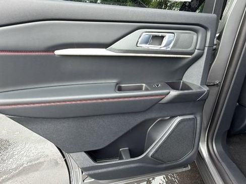 New 2026 Ford Explorer ST-Line image 14