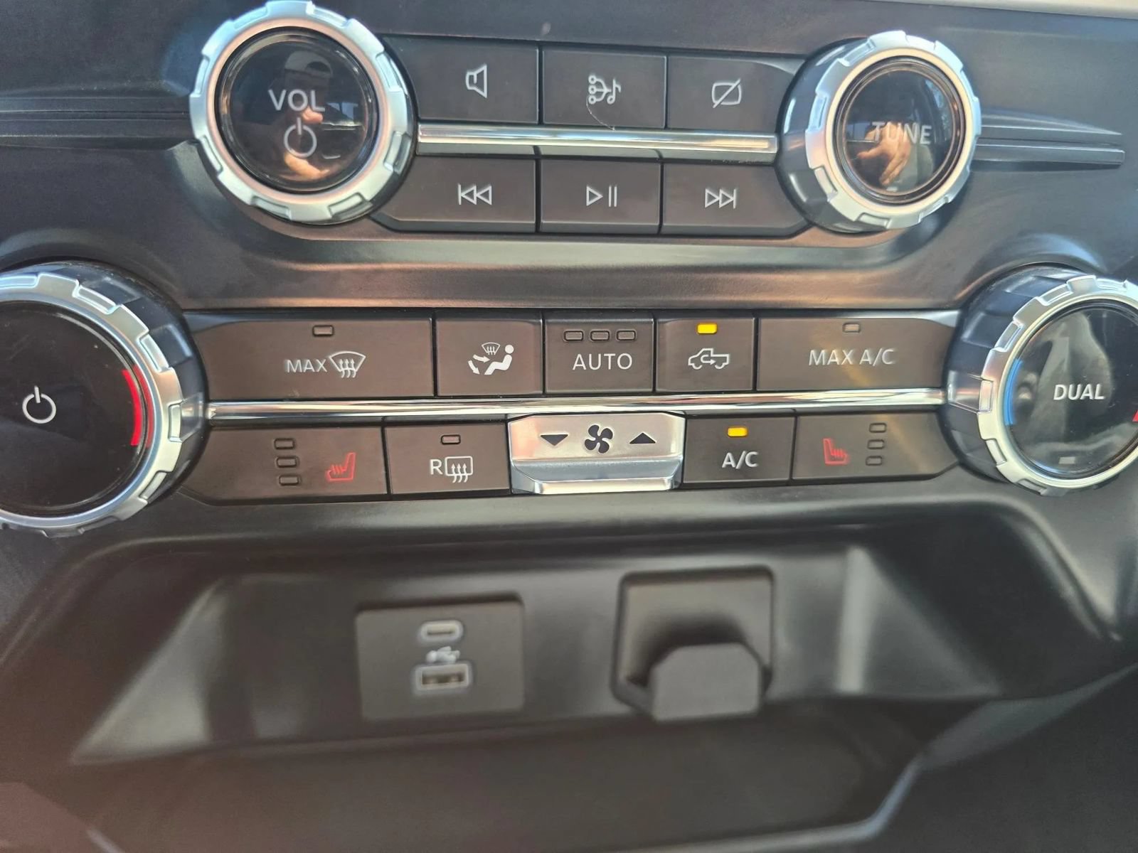 Used 2023 Ford F150 XLT w/ Equipment Group 302A High AWD/4WD image 24