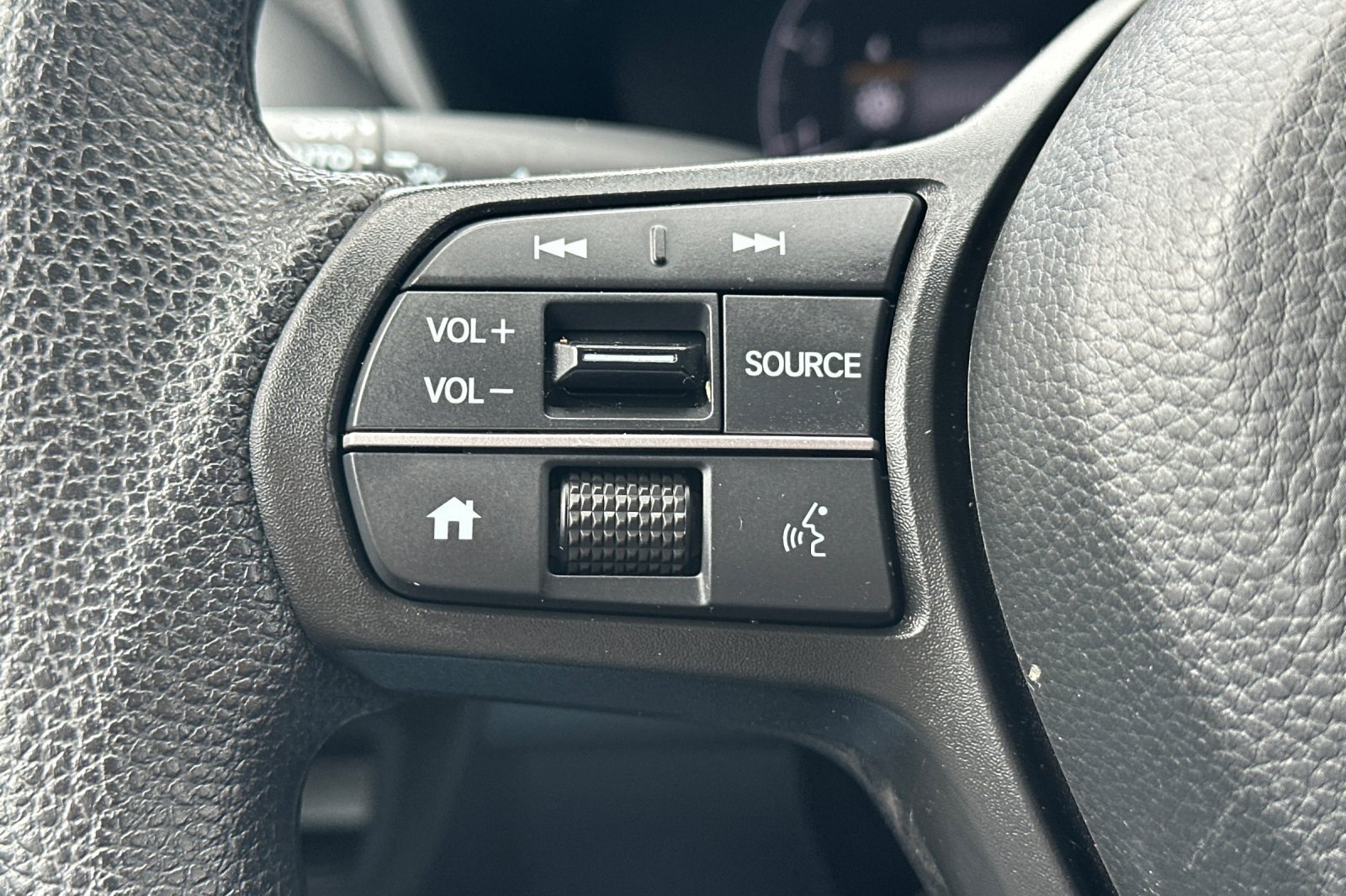 Used 2024 Honda HR-V LX image 26