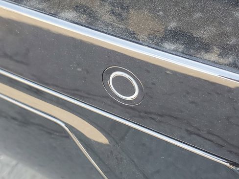 New 2026 Lincoln Navigator L Reserve AWD/4WD image 6