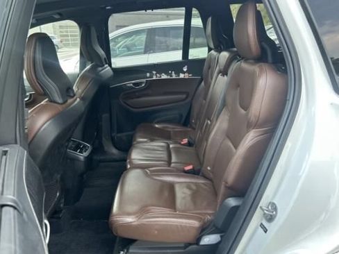 Used 2024 Volvo XC90 B6 Ultimate w/ Protection Package Premier AWD/4WD image 9