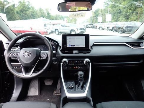 Used 2025 Toyota RAV4 XLE w/ Weather Package AWD/4WD image 12