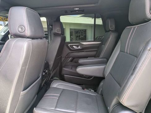 Used 2024 Chevrolet Tahoe RST w/ Luxury Package RWD image 15